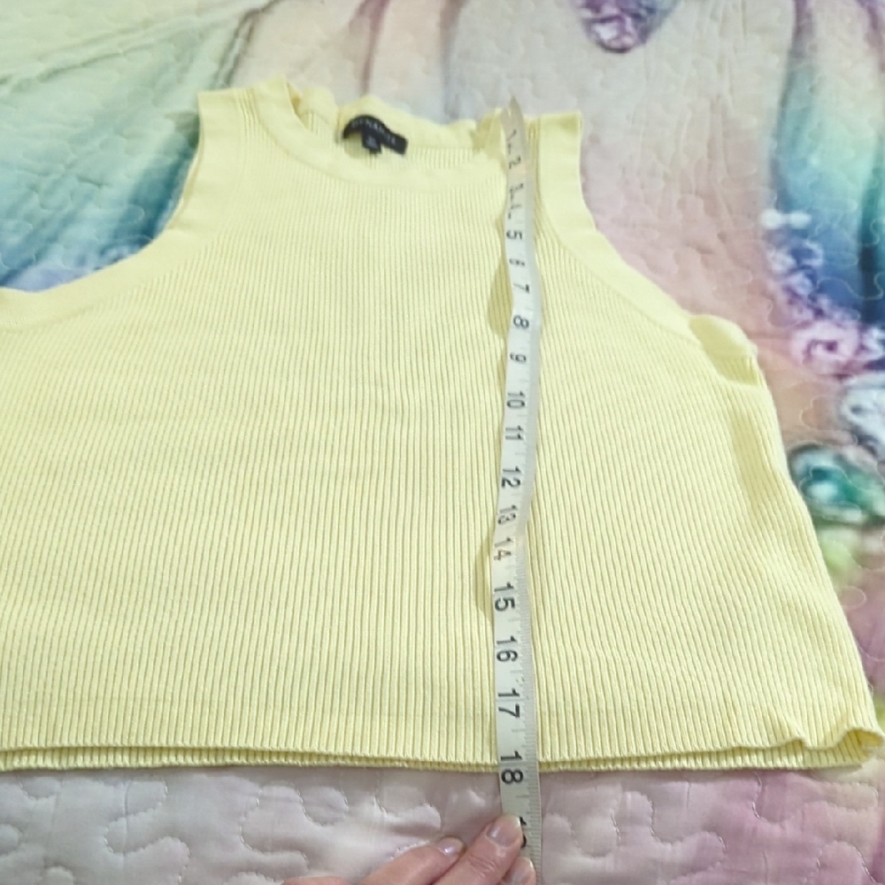 Size L Dynamite Light Yellow Ribbed Tank Top - Picture 5 of 11
